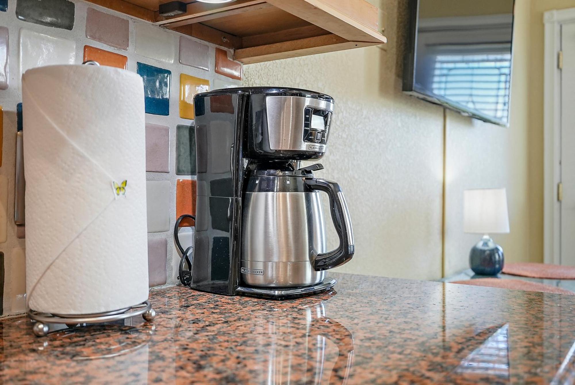 Retro Retreat In Dtsp - Explore The Downtown Area St. Petersburg Extérieur photo